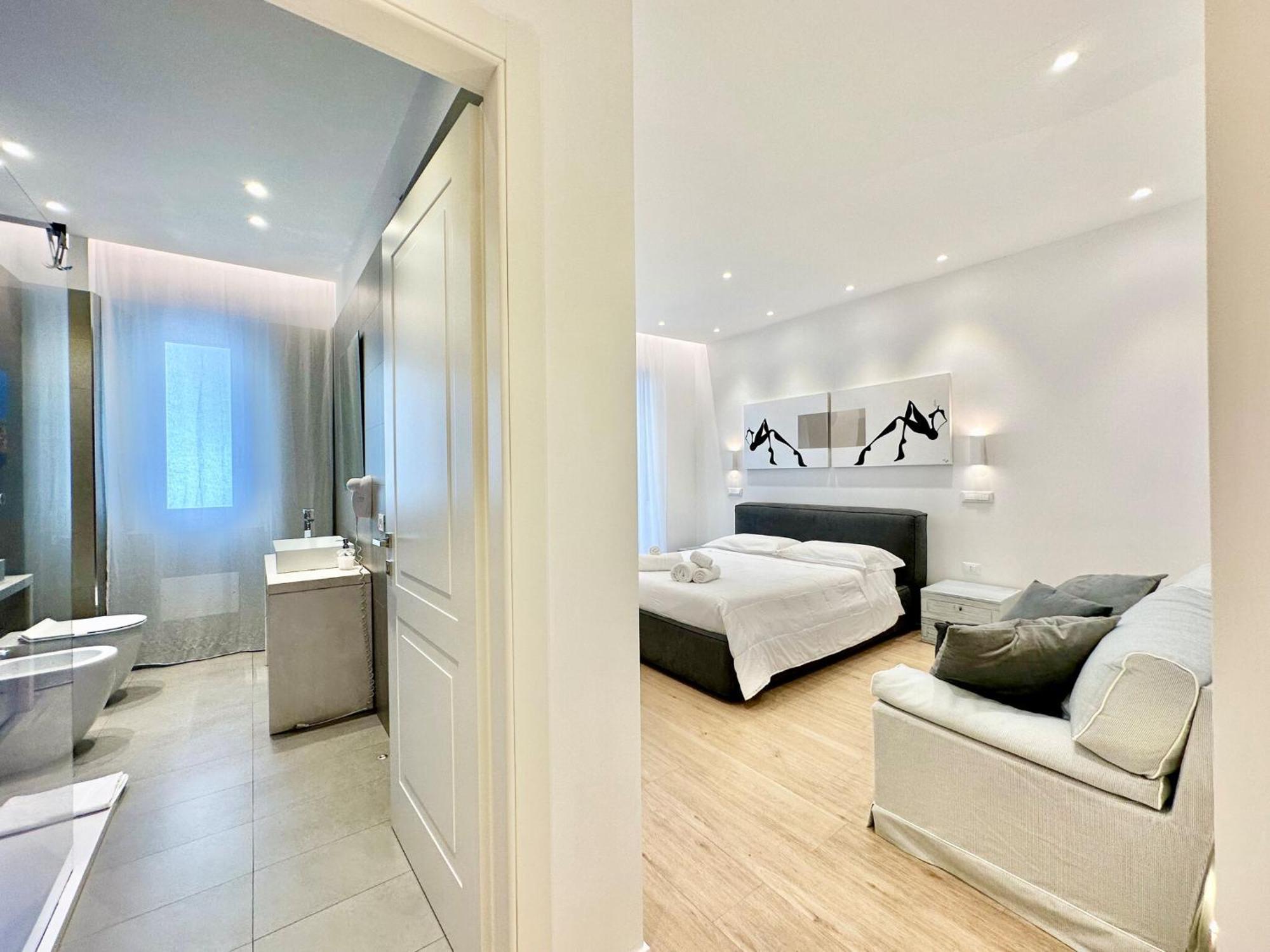 فيلا Spacious House In The Heart Of Cagliari With Terrace المظهر الخارجي الصورة